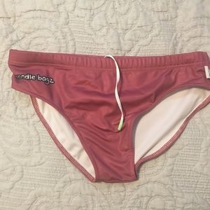 Noodle Bagz mens speedo